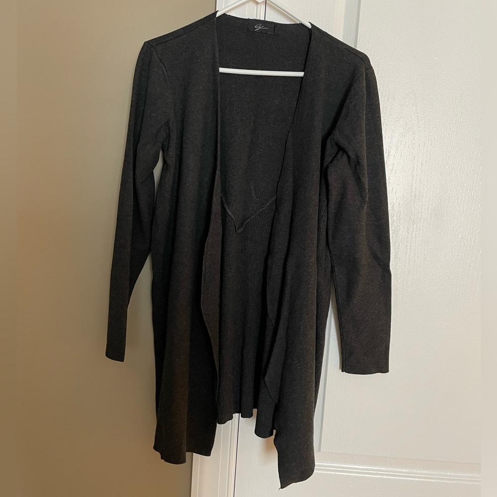 Women’s Soft Long Cardigan. Size Large.
